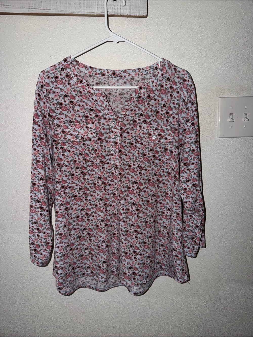 Women's Long-Sleeve Floral Henley Top